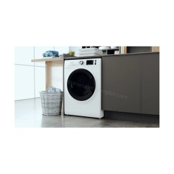 LAVE LINGE POSE LIBRE FRONTAL HOTPOINT 9KG 1400 TR/MIN VAPEUR NAM11945WMFRN