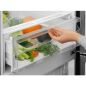 REFRIGERATEUR-CONGELATEUR COMBINE POSE LIBRE NO FROST ELECTROLUX 367 Litres (206/101) CLASSE ENERGIE E GRIS/INOX LNT6ME36U